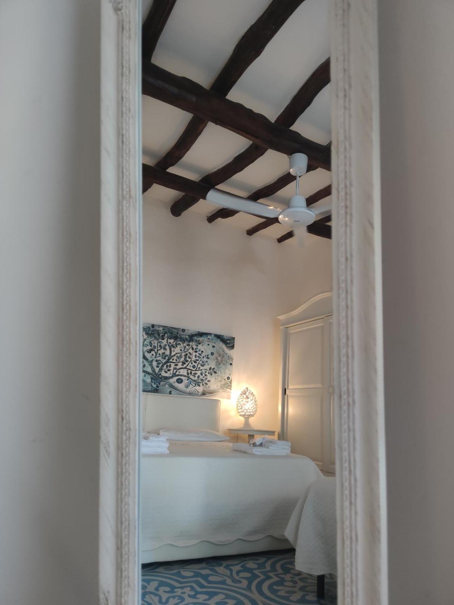 Halgoduria Hotel Santa Marina Salina Værelse billede