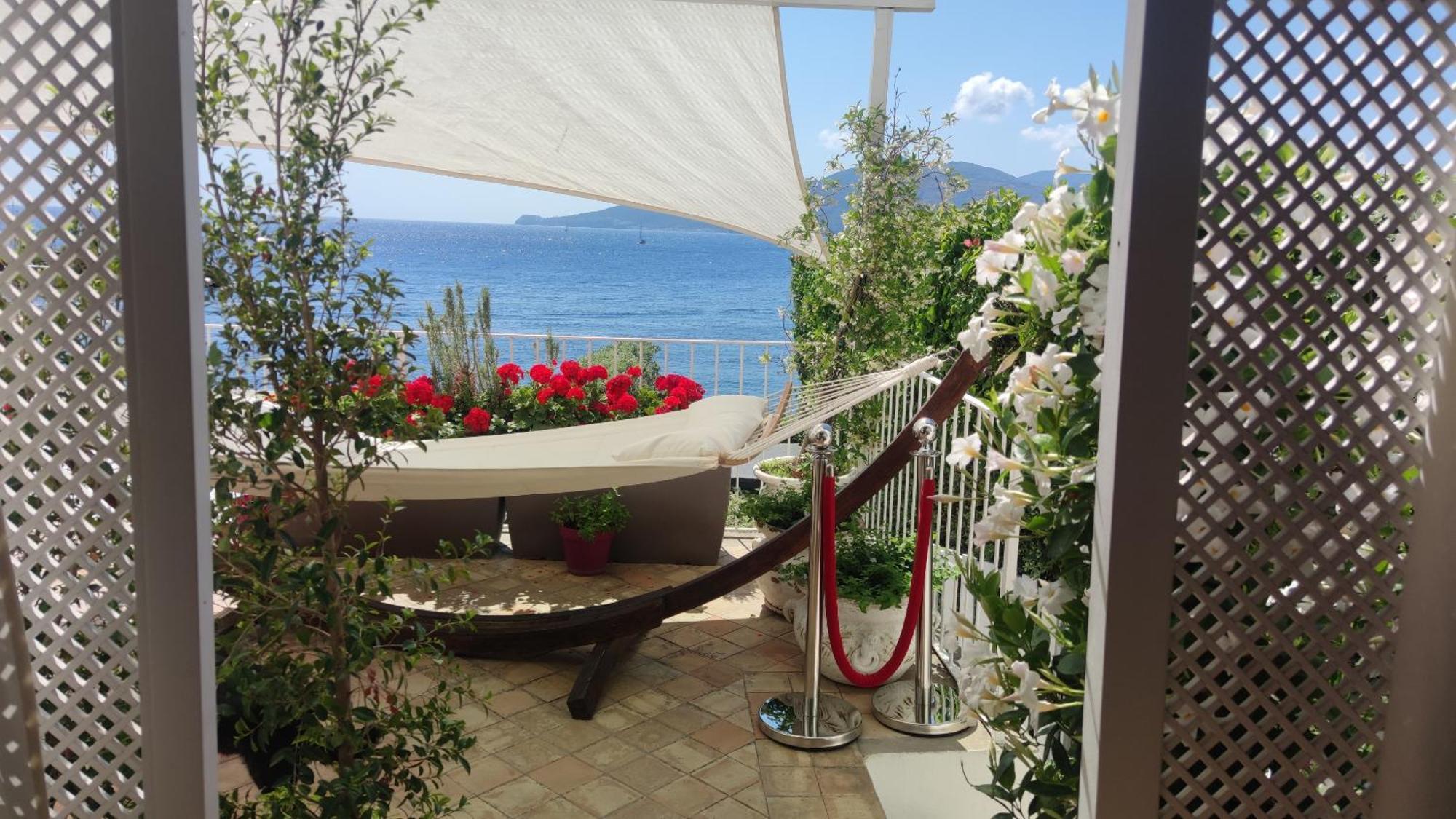 Halgoduria Hotel Santa Marina Salina Eksteriør billede